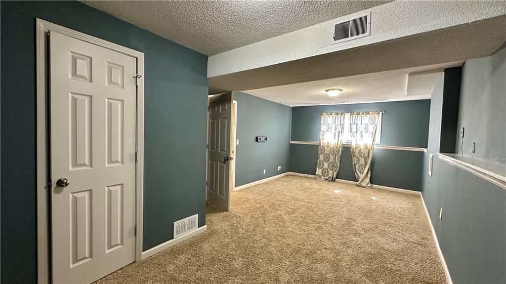 608 W Wea Street — photo 19