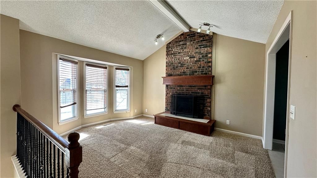 608 W Wea Street — photo 3
