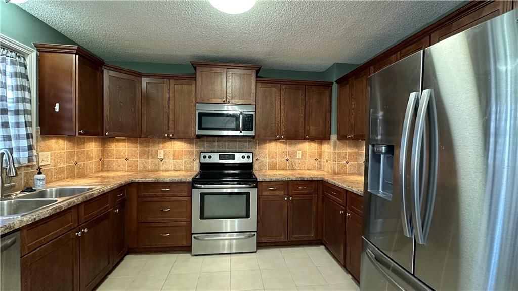 608 W Wea Street — photo 9