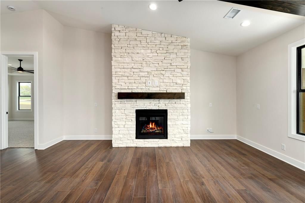16586 Olive Street — photo 13