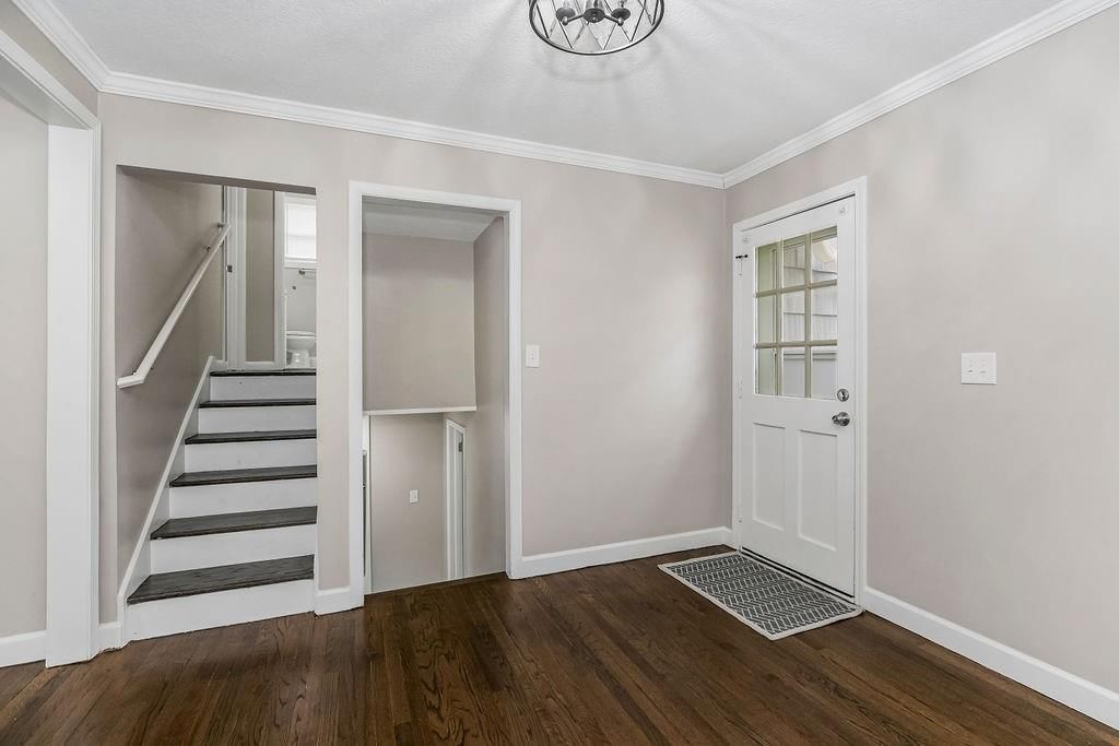 5338 Lamar Avenue — photo 12