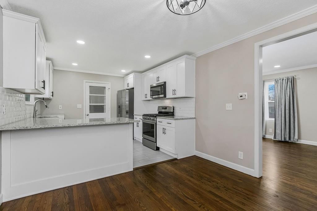 5338 Lamar Avenue — photo 7