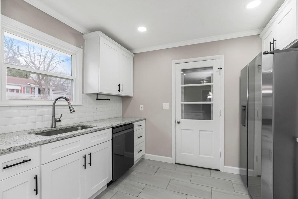 5338 Lamar Avenue — photo 10