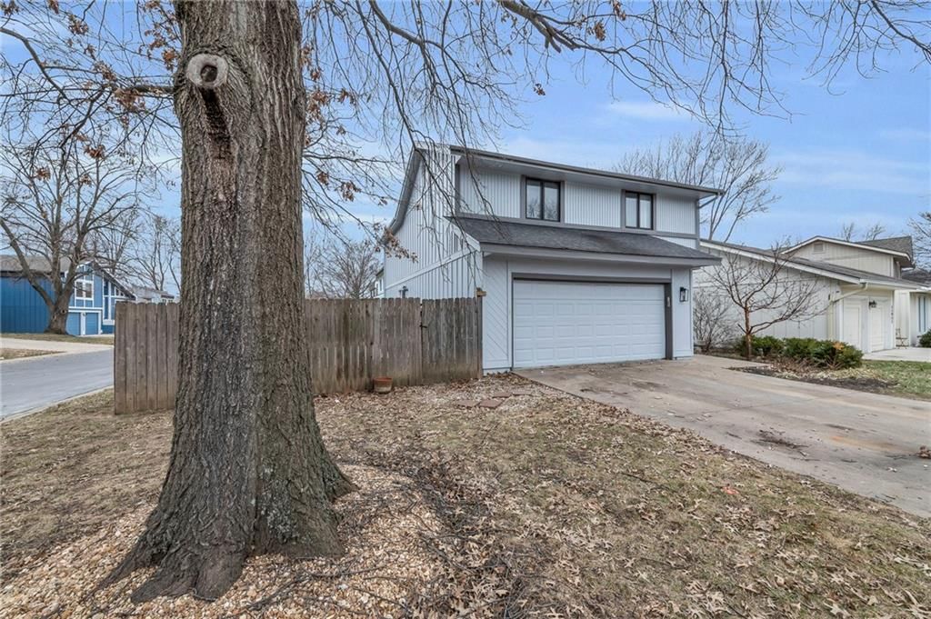 11949 W 66 Street — photo 3
