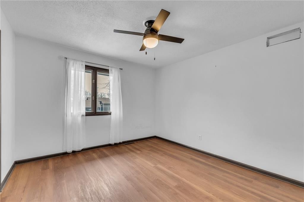 11949 W 66 Street — photo 27