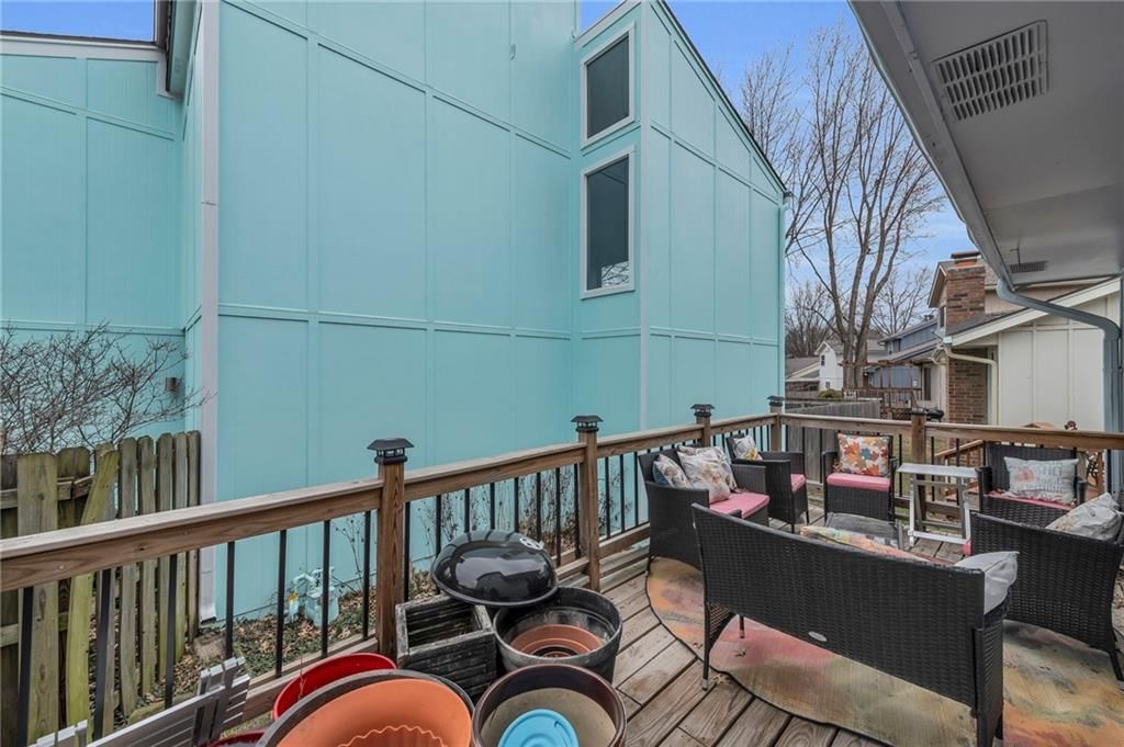 11949 W 66 Street — photo 32