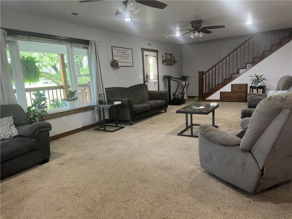 816 W Main Street — photo 31