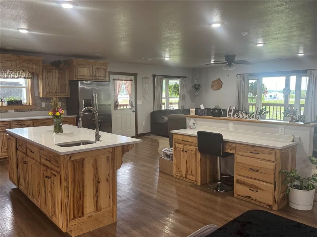 816 W Main Street — photo 35