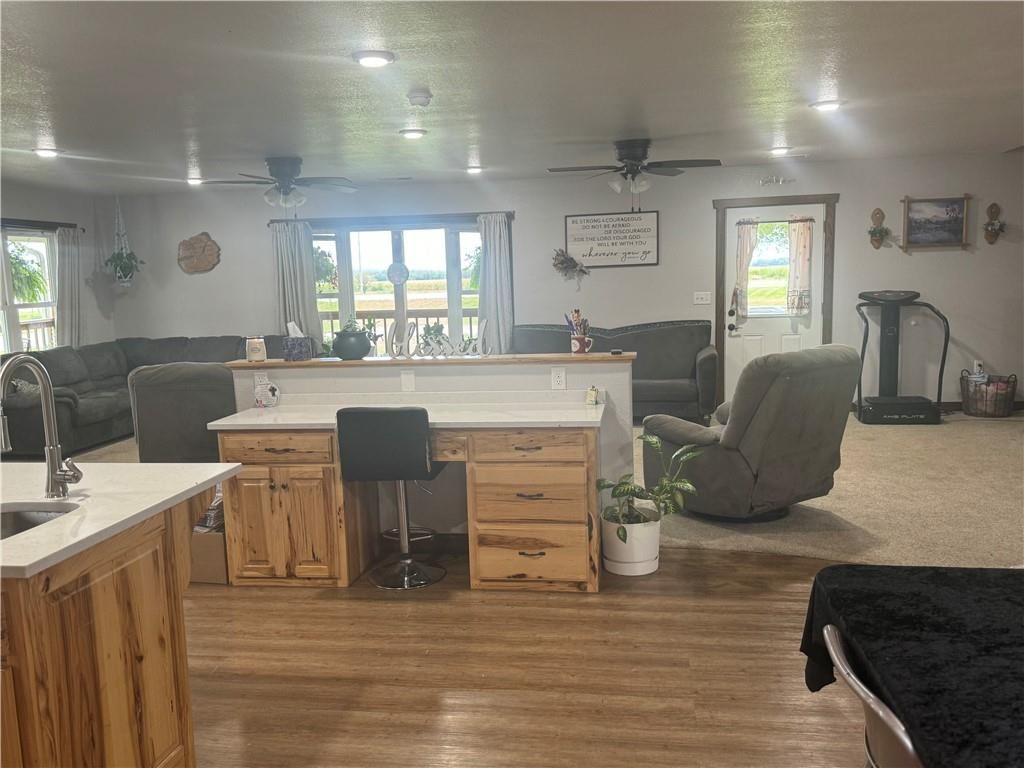 816 W Main Street — photo 36
