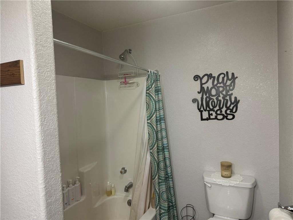 816 W Main Street — photo 46