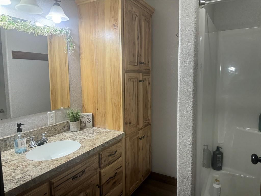 816 W Main Street — photo 48