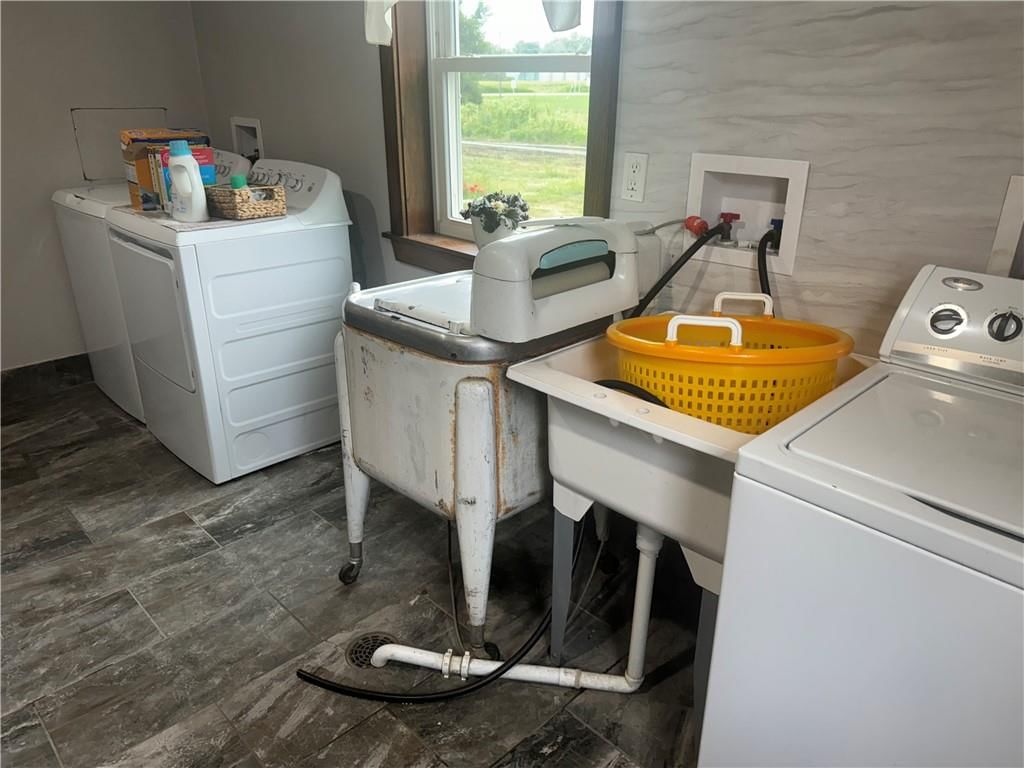 816 W Main Street — photo 58