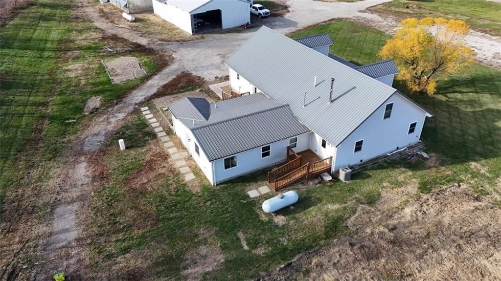 816 W Main Street — photo 8