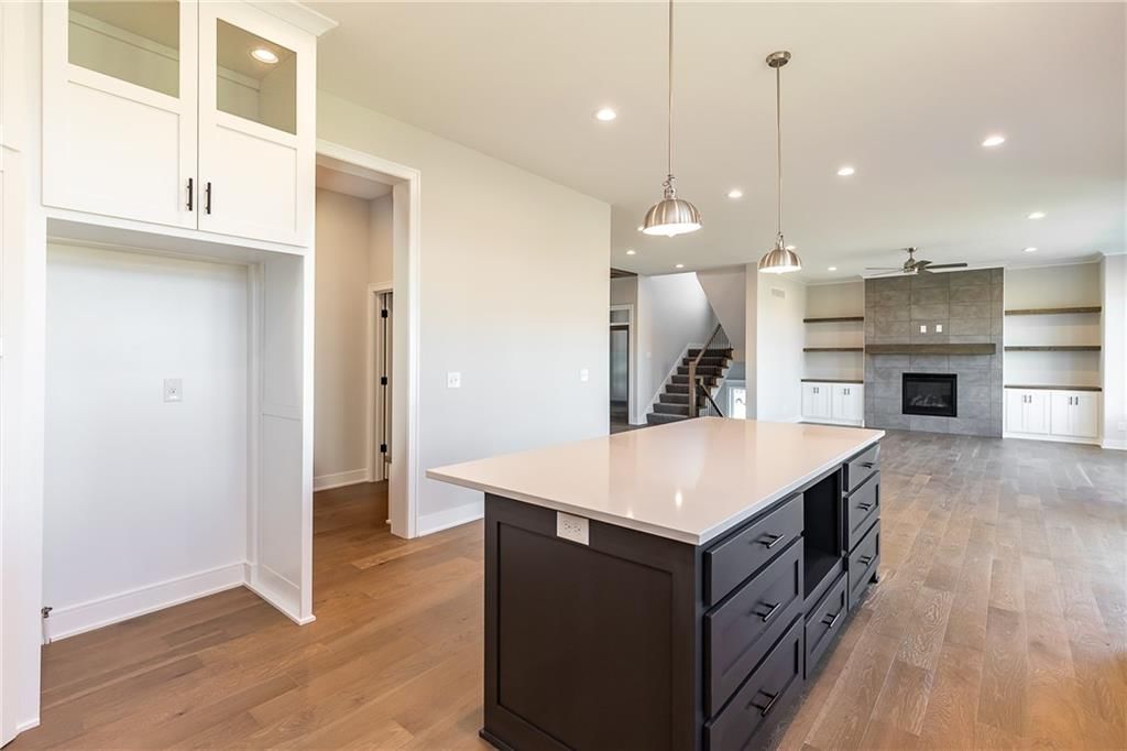 18517 Howe Drive — photo 21