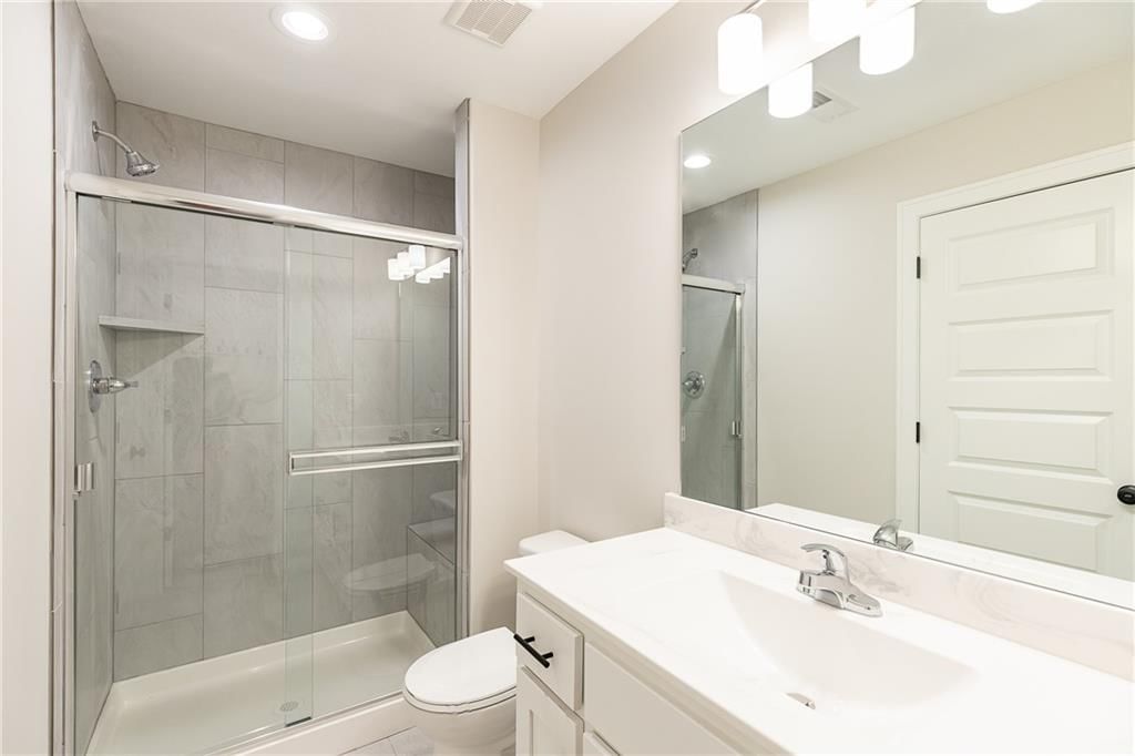 18517 Howe Drive — photo 24