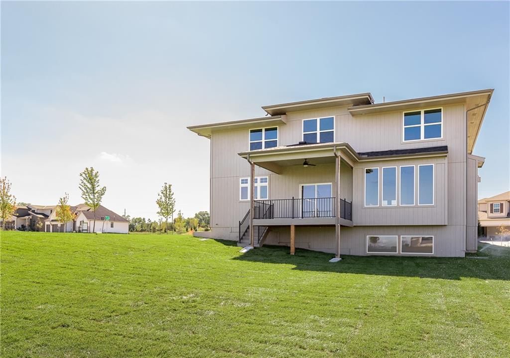18517 Howe Drive — photo 45