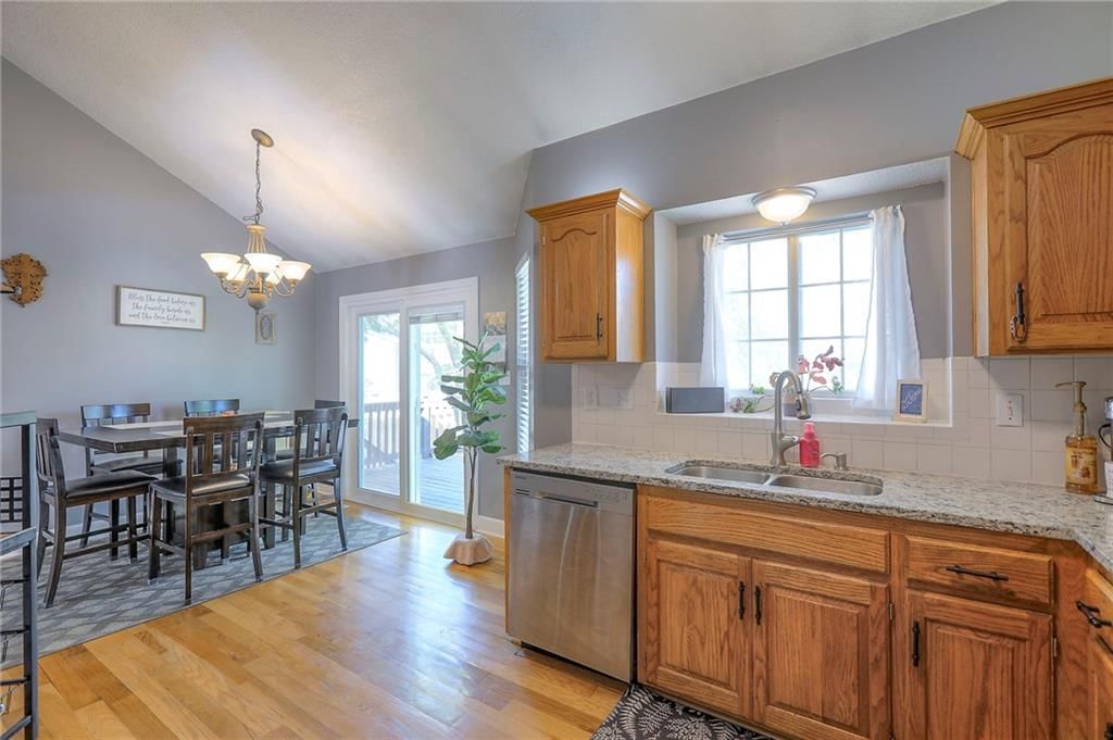 4709 NW Pennington Lane — photo 12