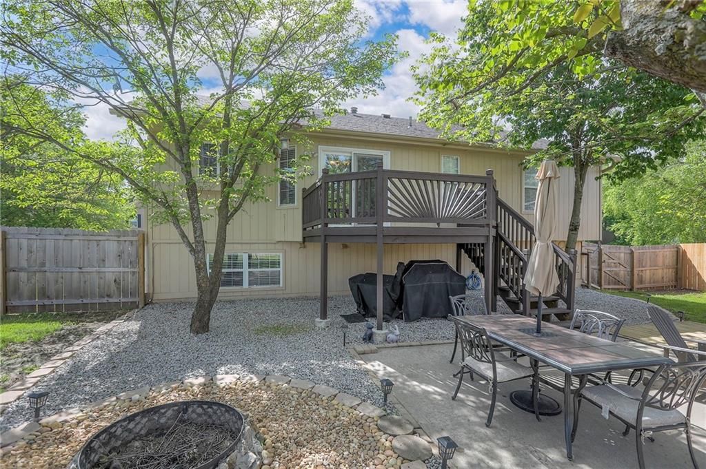 4709 NW Pennington Lane — photo 31