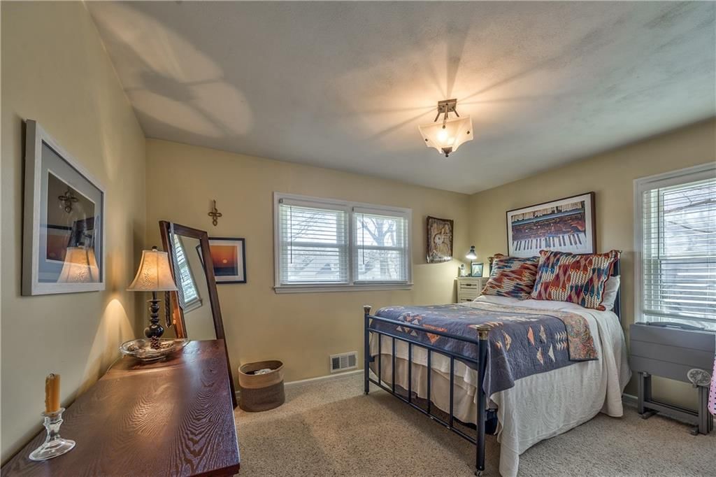 7932 Dearborn Drive — photo 34