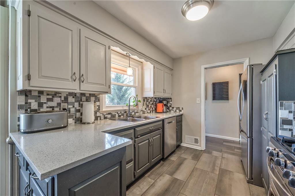 7932 Dearborn Drive — photo 9