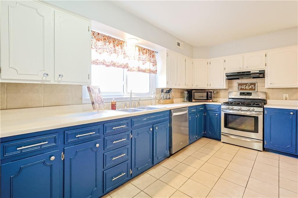 2912 S 29th Street — photo 12