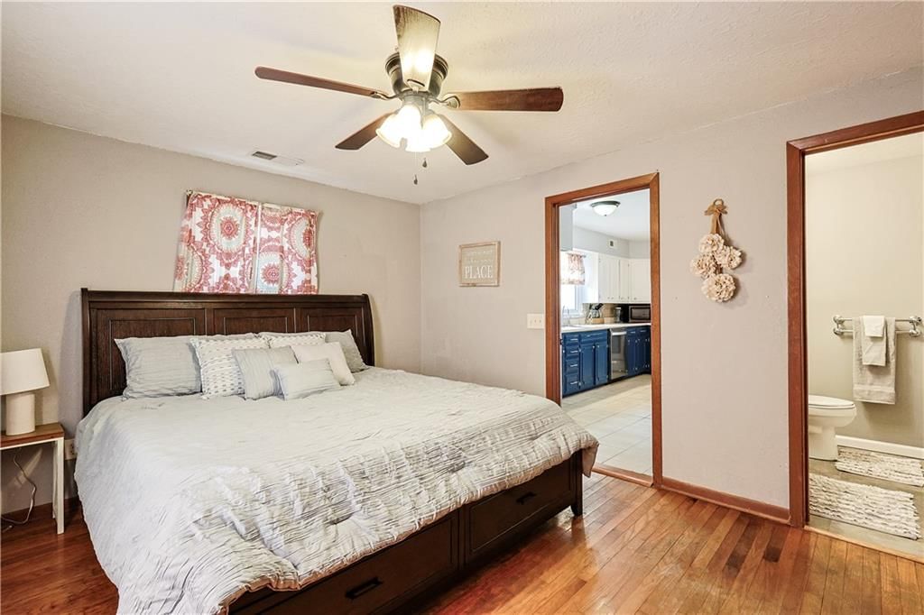 2912 S 29th Street — photo 14