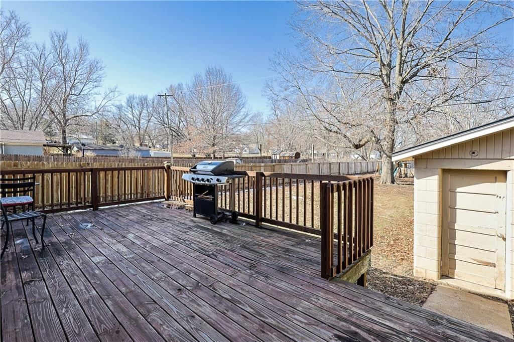 2912 S 29th Street — photo 29