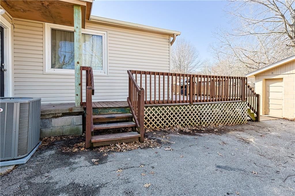 2912 S 29th Street — photo 30