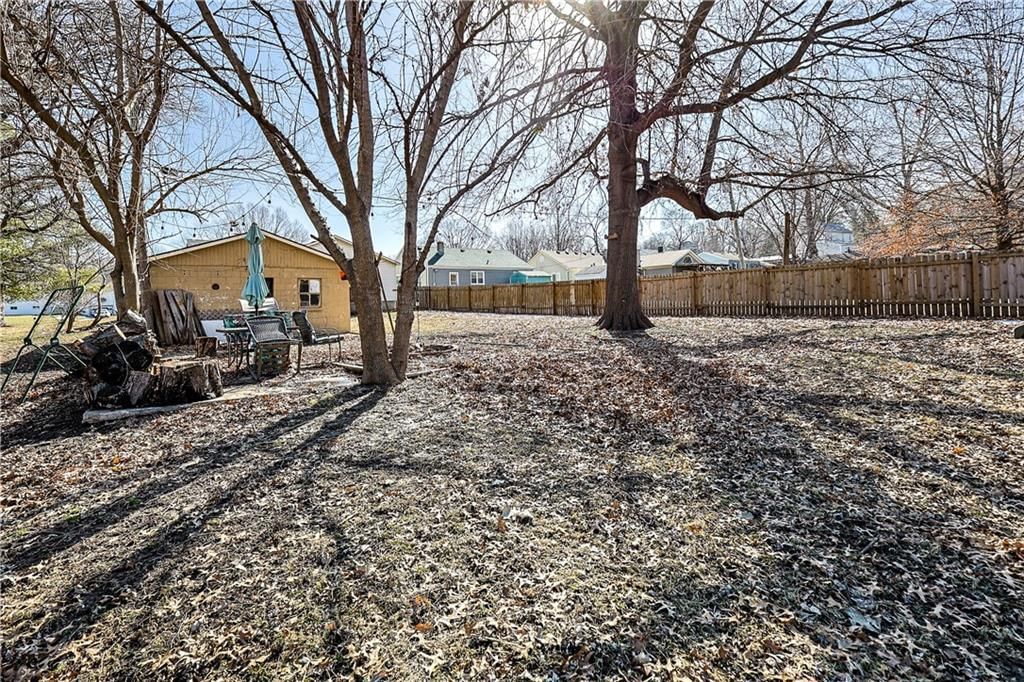 2912 S 29th Street — photo 35