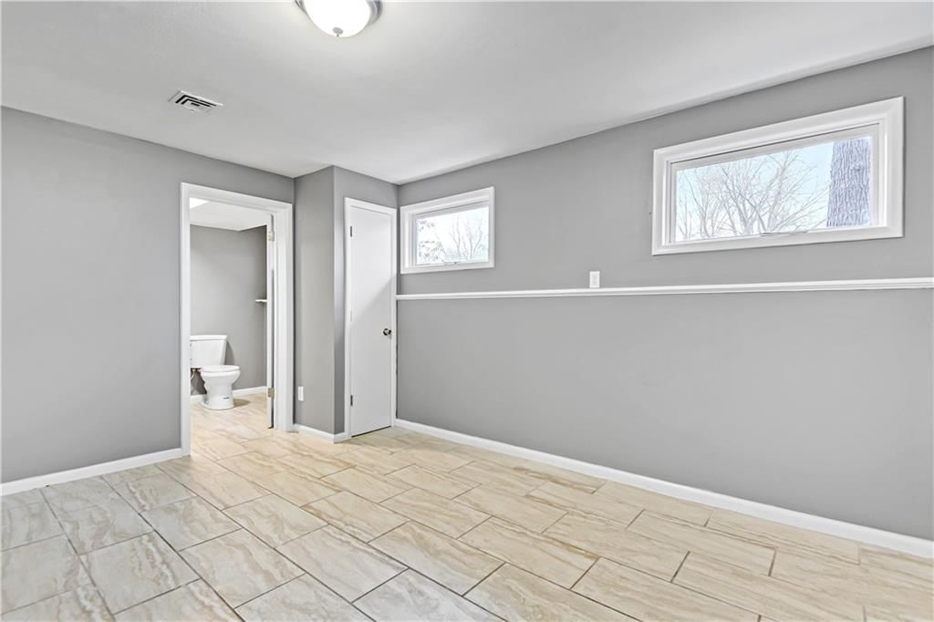 1614 Lee Lane — photo 14