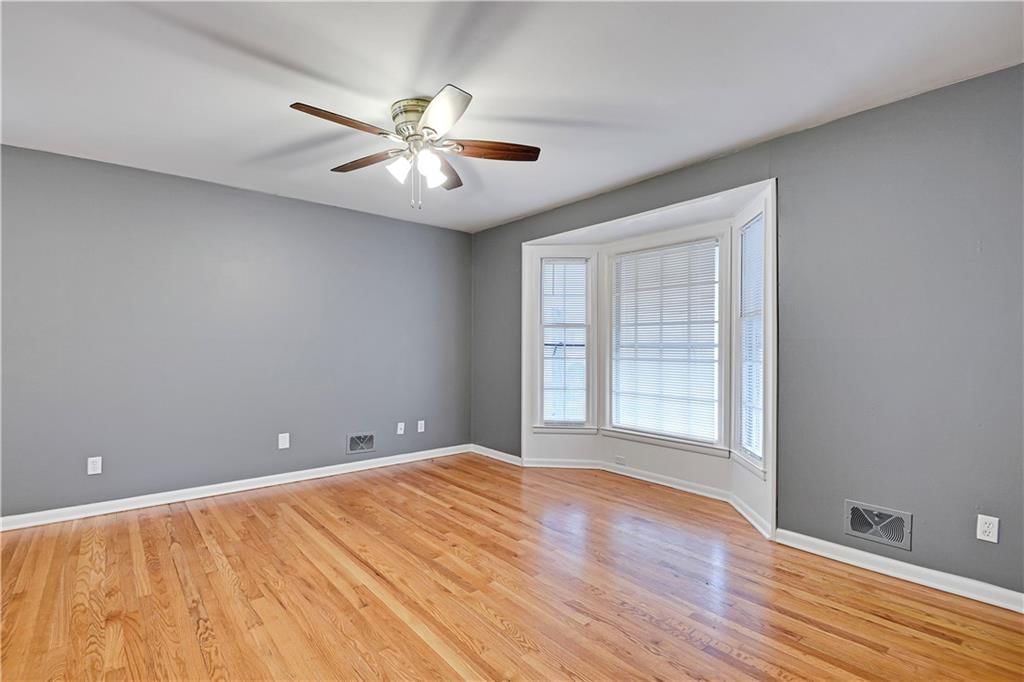 1614 Lee Lane — photo 4