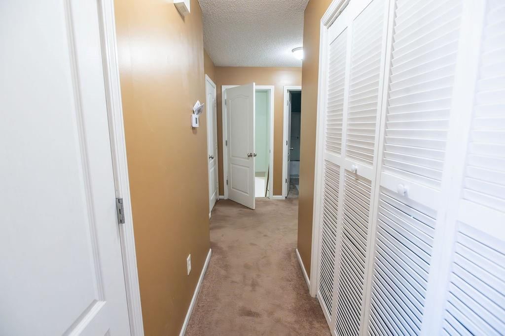712 Burlington Lane — photo 16