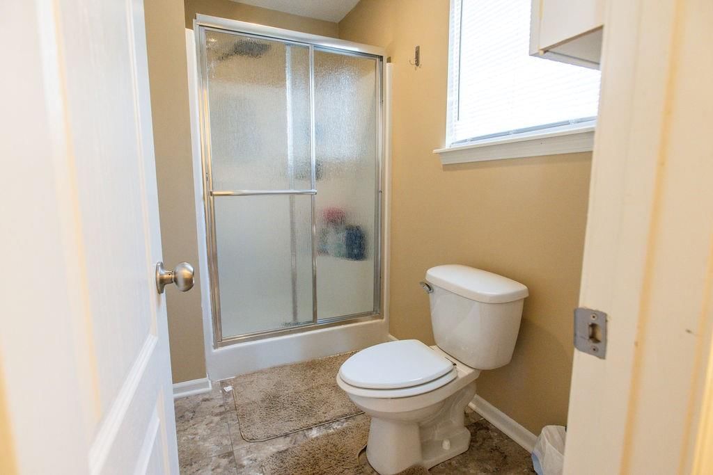 712 Burlington Lane — photo 25
