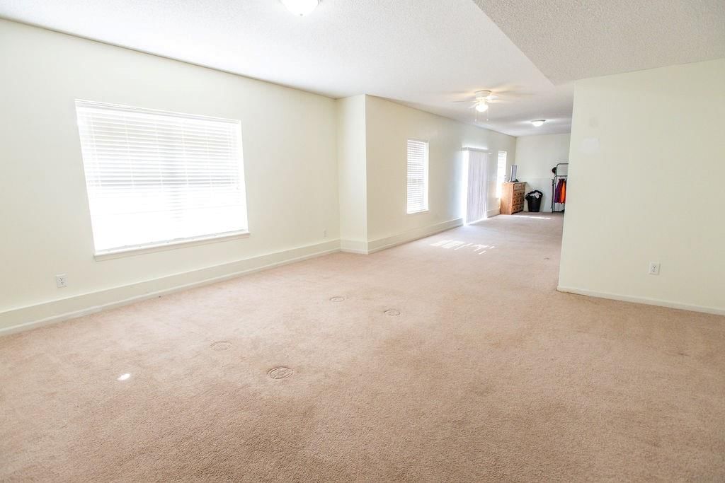 712 Burlington Lane — photo 30