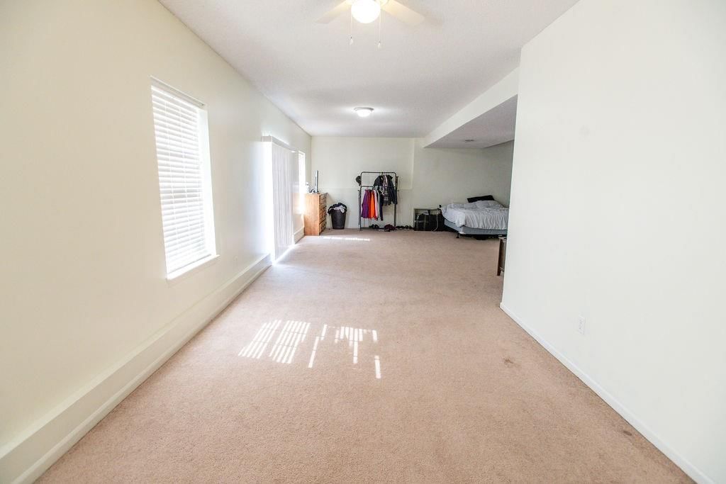 712 Burlington Lane — photo 31