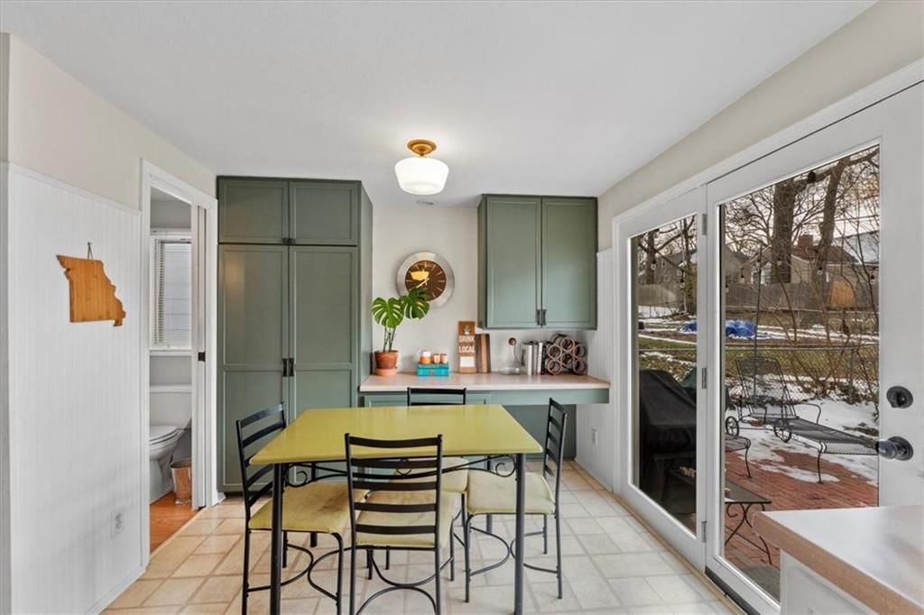 2917 W 73rd Street — photo 10