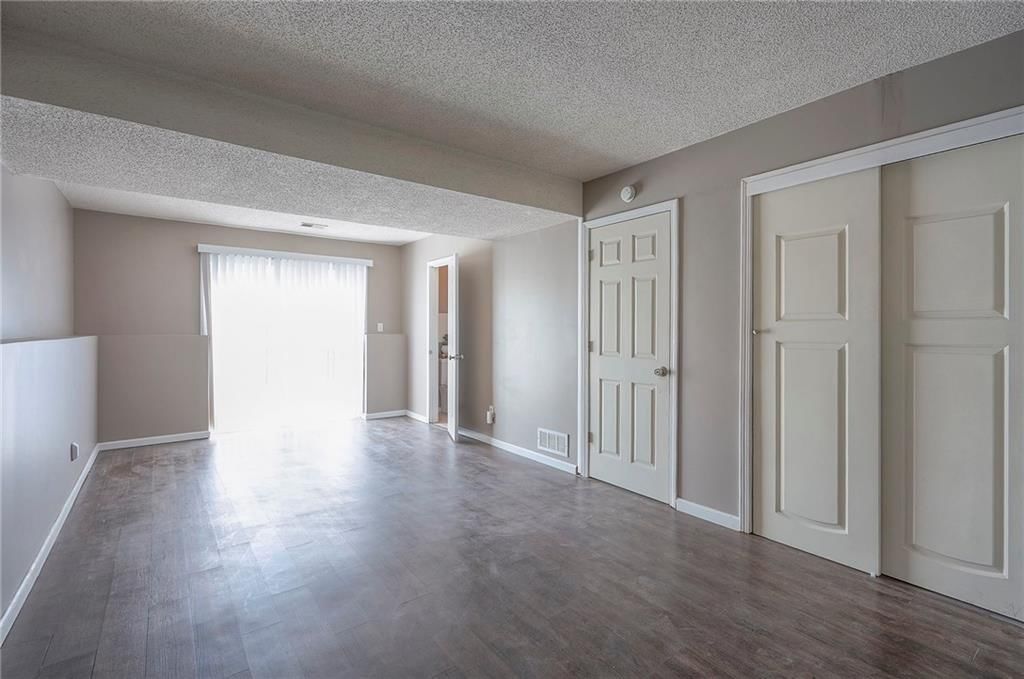 2115 CHESTER Avenue — photo 21
