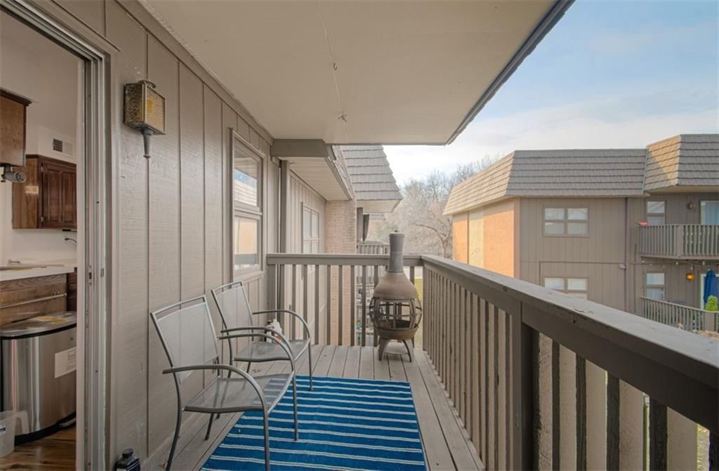456 W 104th Street — photo 21