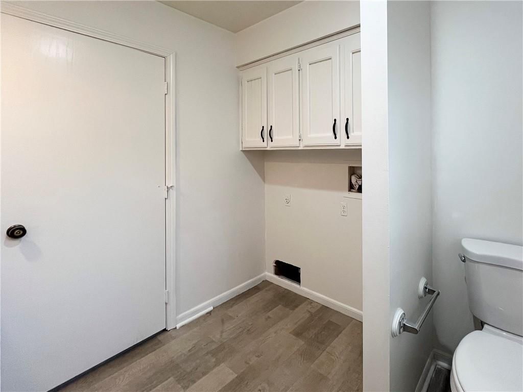 1631 Debonair Court — photo 23