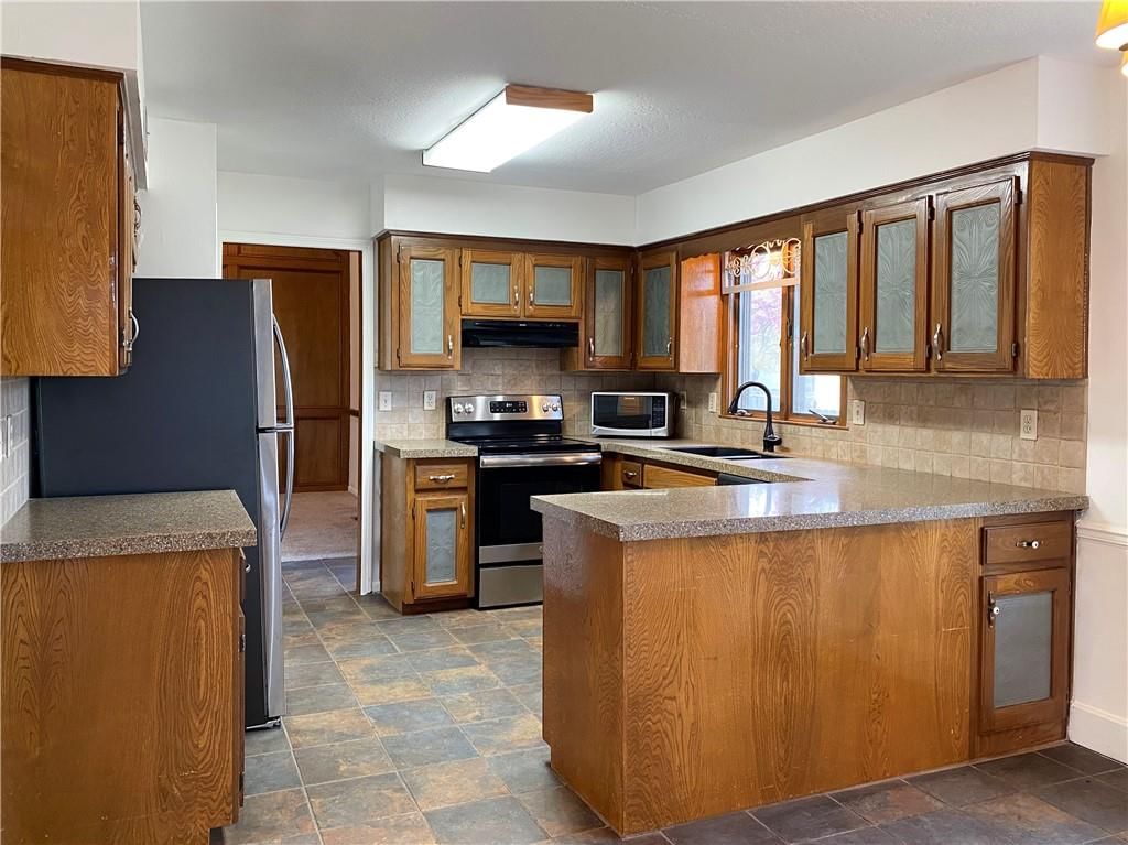 1631 Debonair Court — photo 9