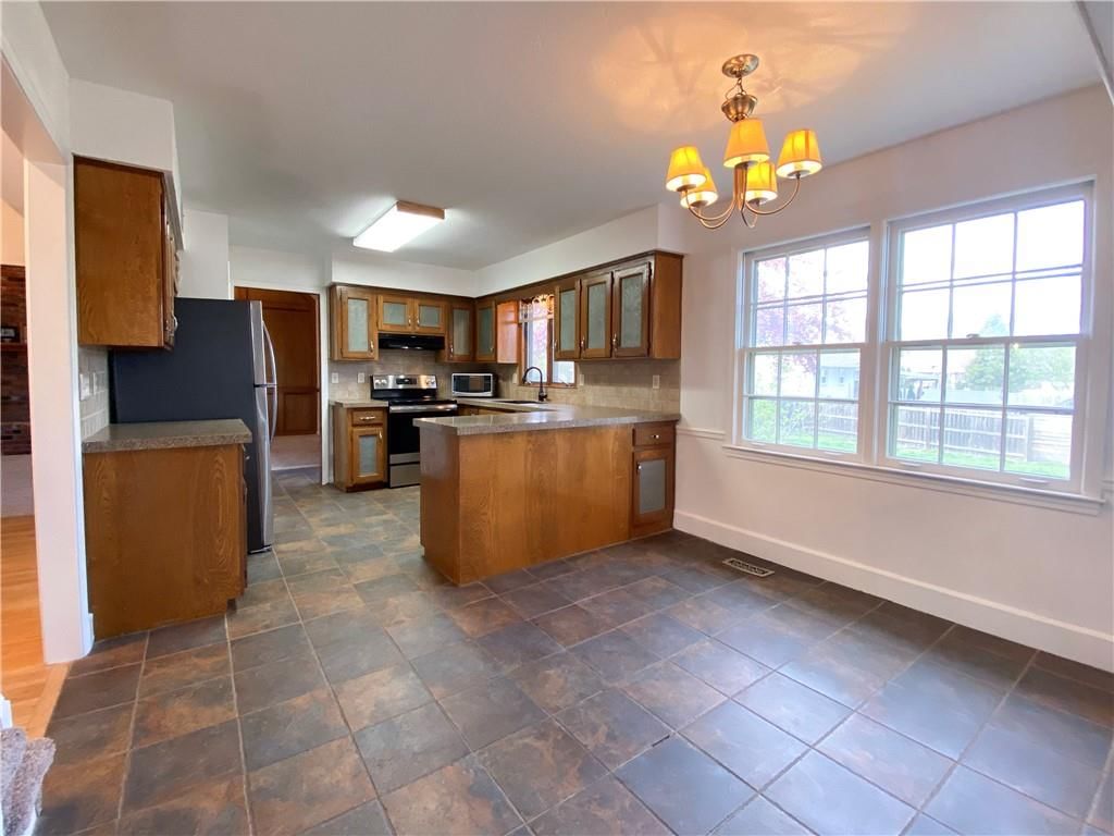 1631 Debonair Court — photo 10
