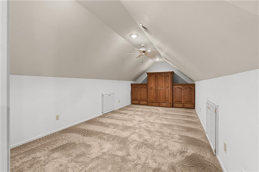 2516 NW Bent Tree Circle — photo 24