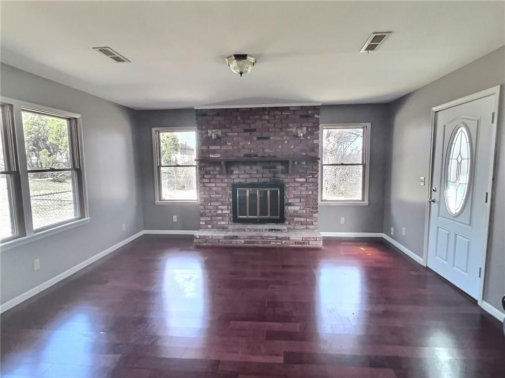 8600 Evanston Avenue — photo 18