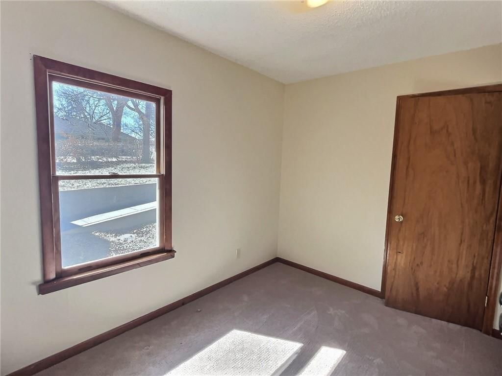 8600 Evanston Avenue — photo 24