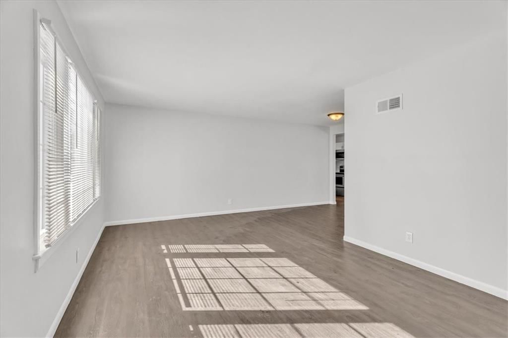 1202 NE 67th Place — photo 7
