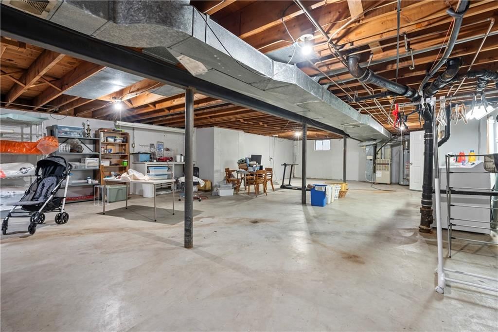 8511 Oxford Avenue — photo 33