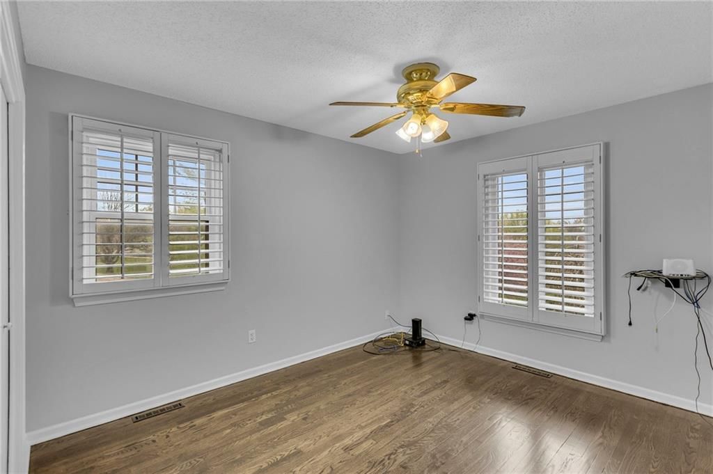 421 Overland Drive — photo 16