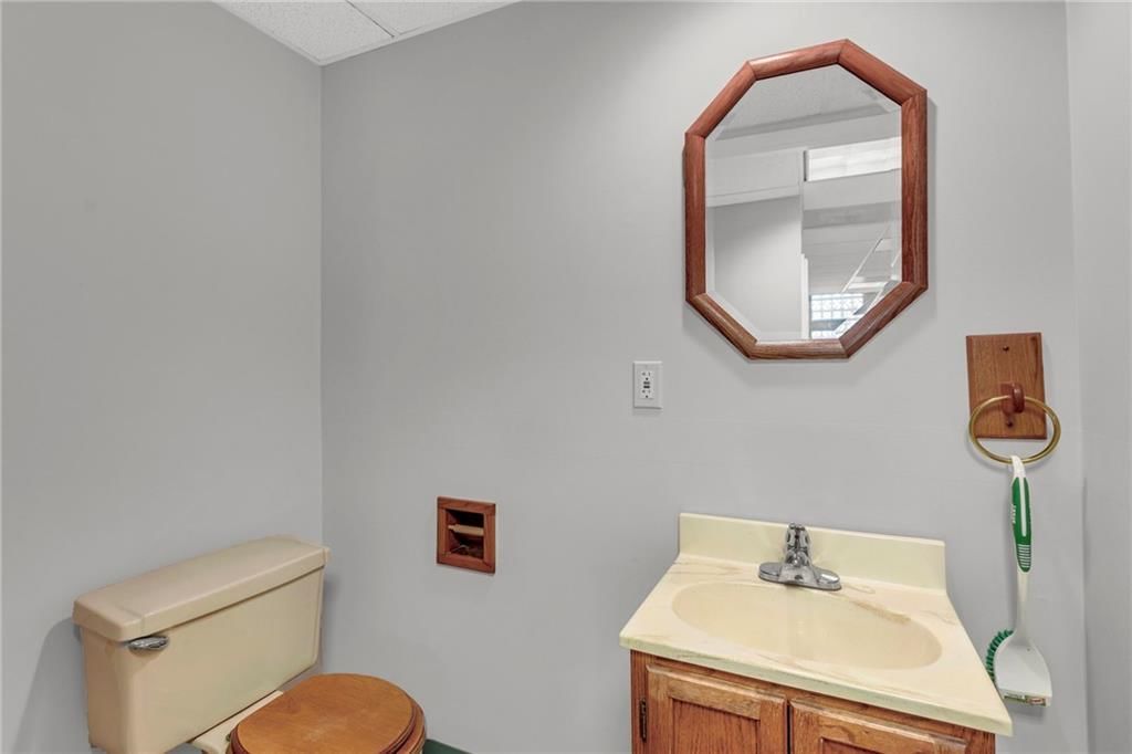 421 Overland Drive — photo 21