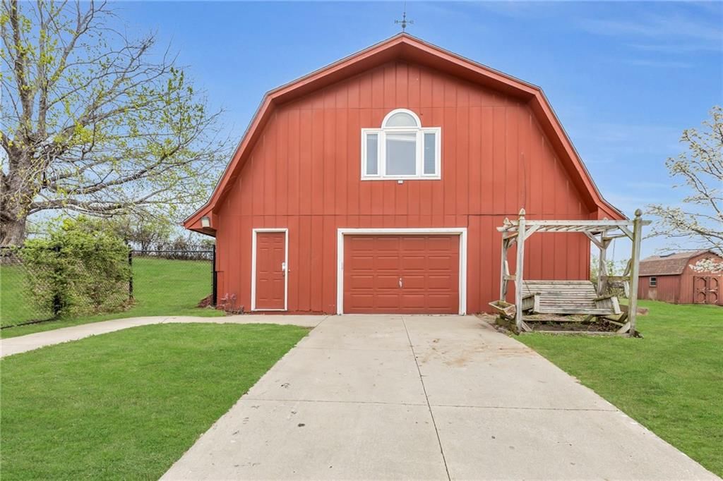 421 Overland Drive — photo 28