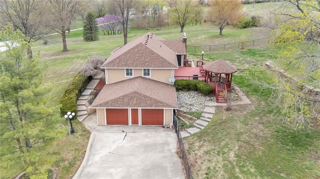 421 Overland Drive — photo 4
